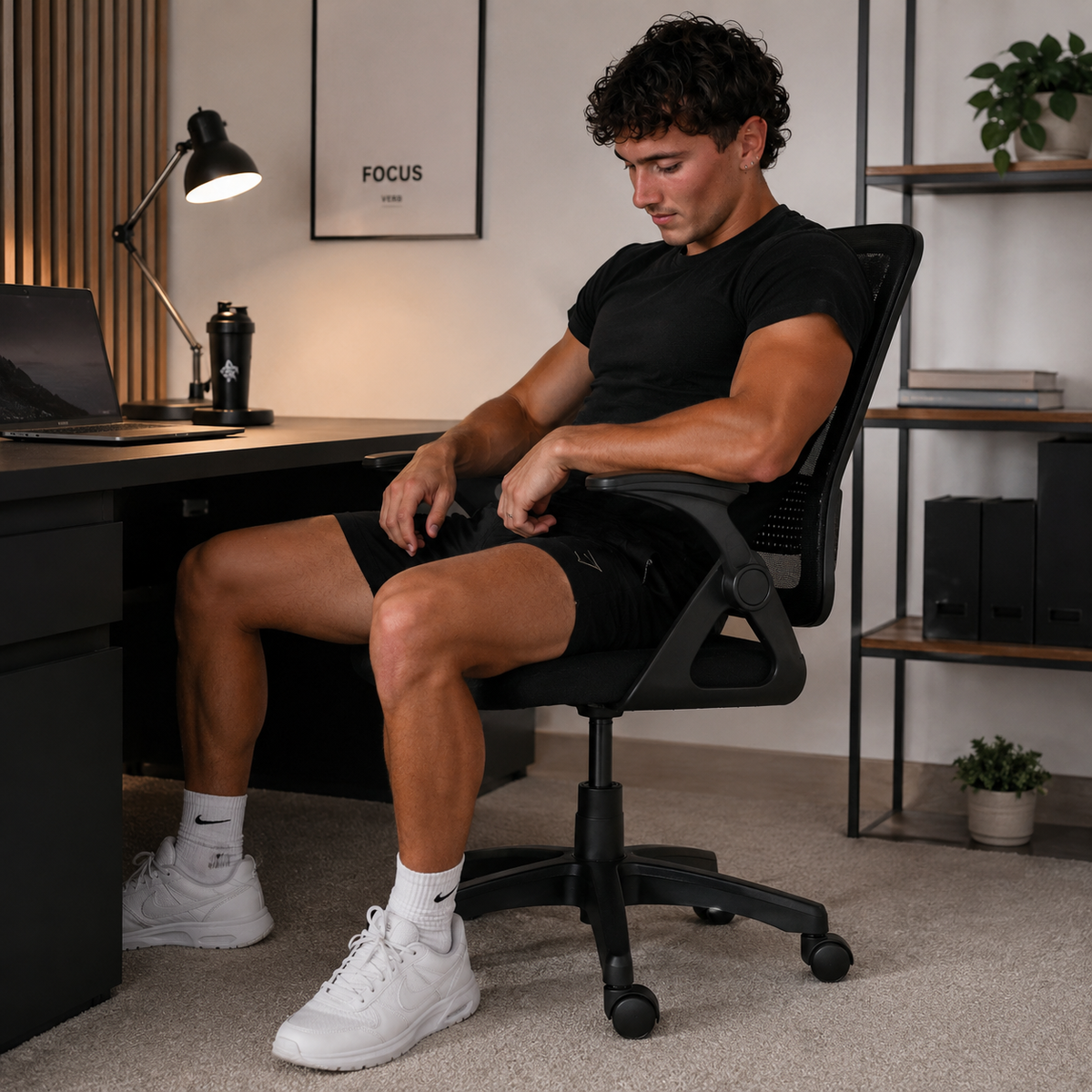 Core Packaging Breathable Mesh Office Chair